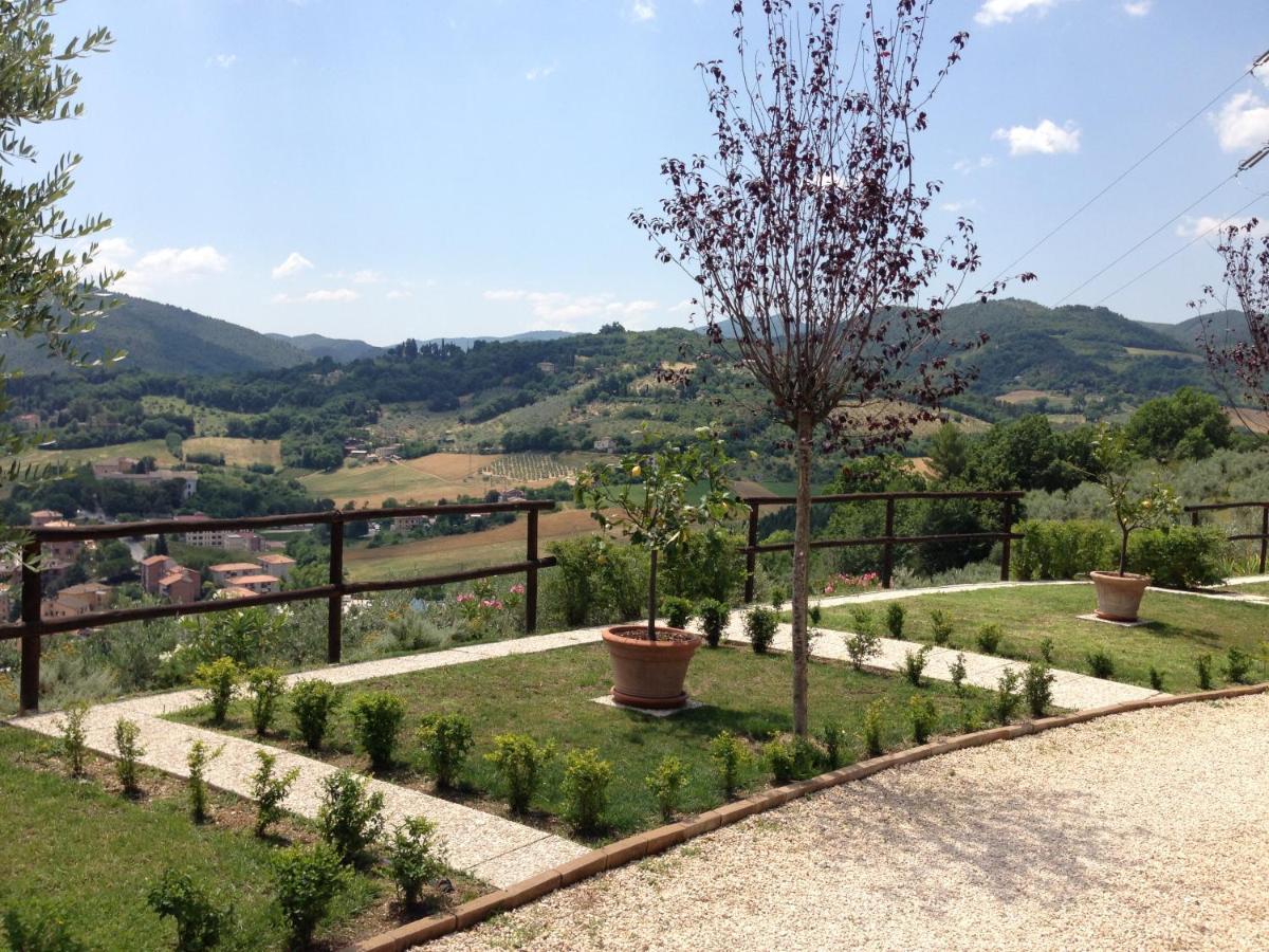 Agriturismo Collerisana 斯波莱托 外观 照片